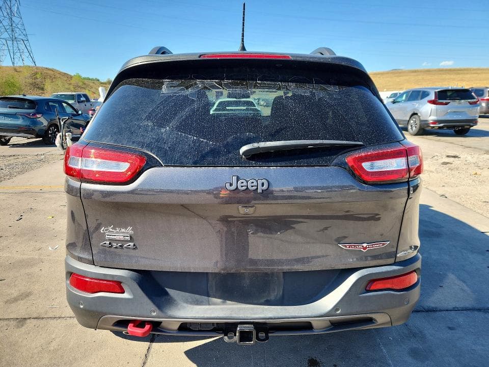 2018 JEEP CHEROKEE TRAILHAWK 6