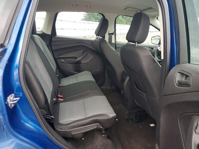 2018 FORD ESCAPE S 11