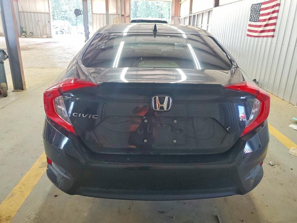 2018 HONDA CIVIC EX 6