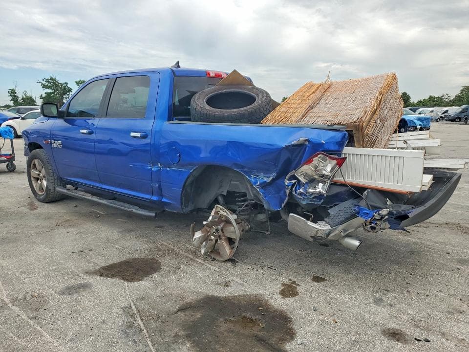 2017 RAM 1500 SLT 2