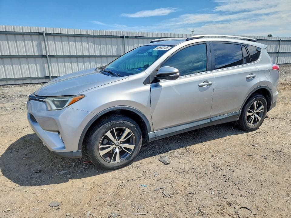 2018 TOYOTA RAV4 XLE - 1