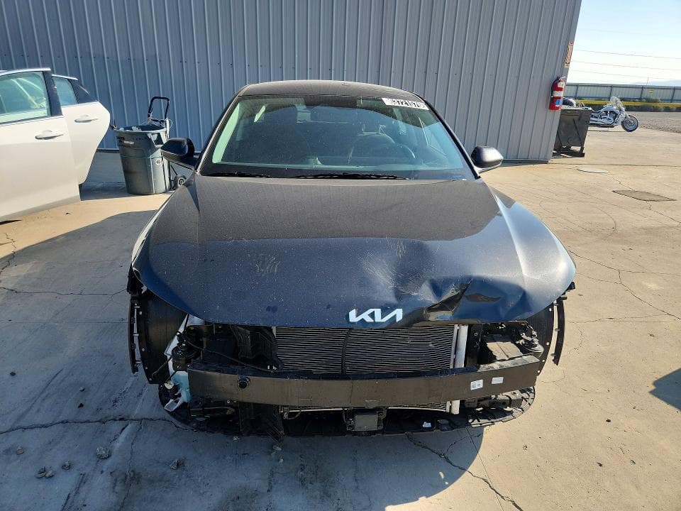 2026 KIA K4 LXS 5