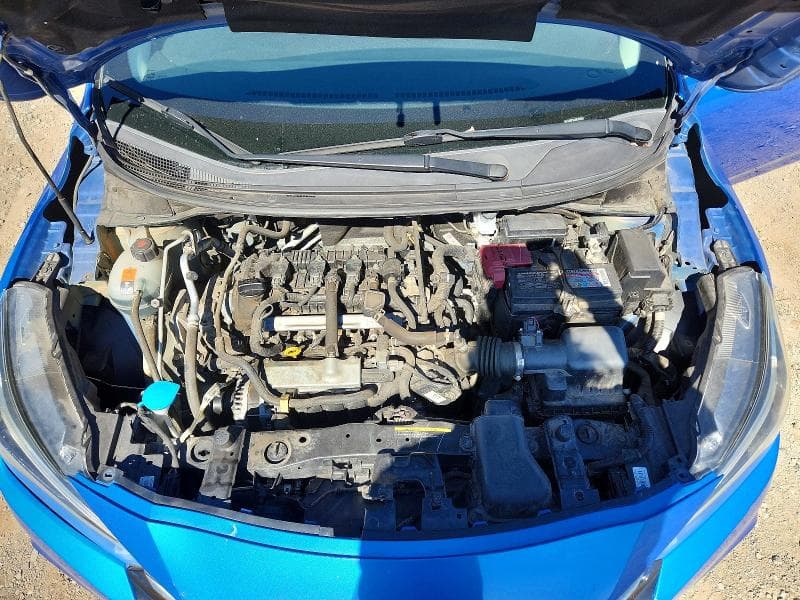 2021 NISSAN VERSA SR 11