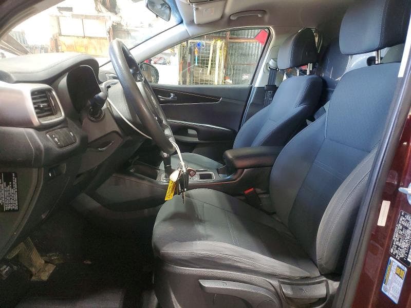 2017 KIA SORENTO LX V6 7