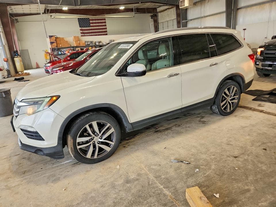 2017 HONDA PILOT TOURING - 1