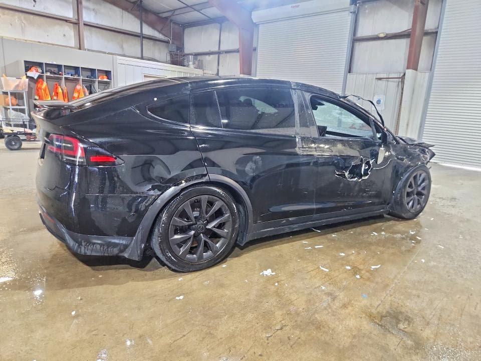 2024 TESLA MODEL X 3