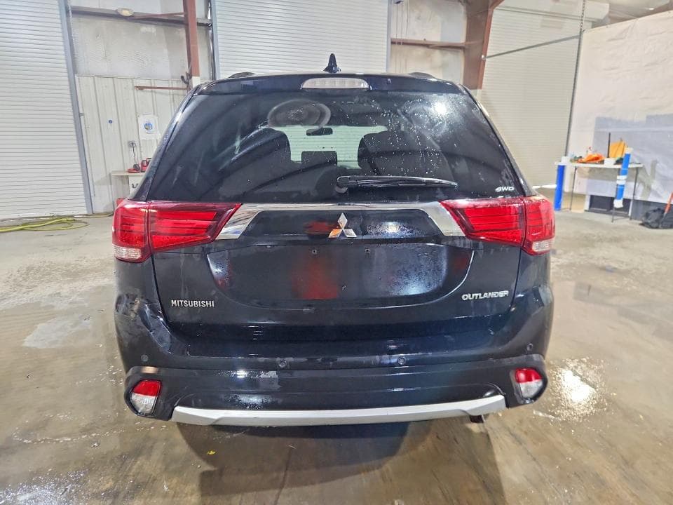 2018 MITSUBISHI OUTLANDER SE 6