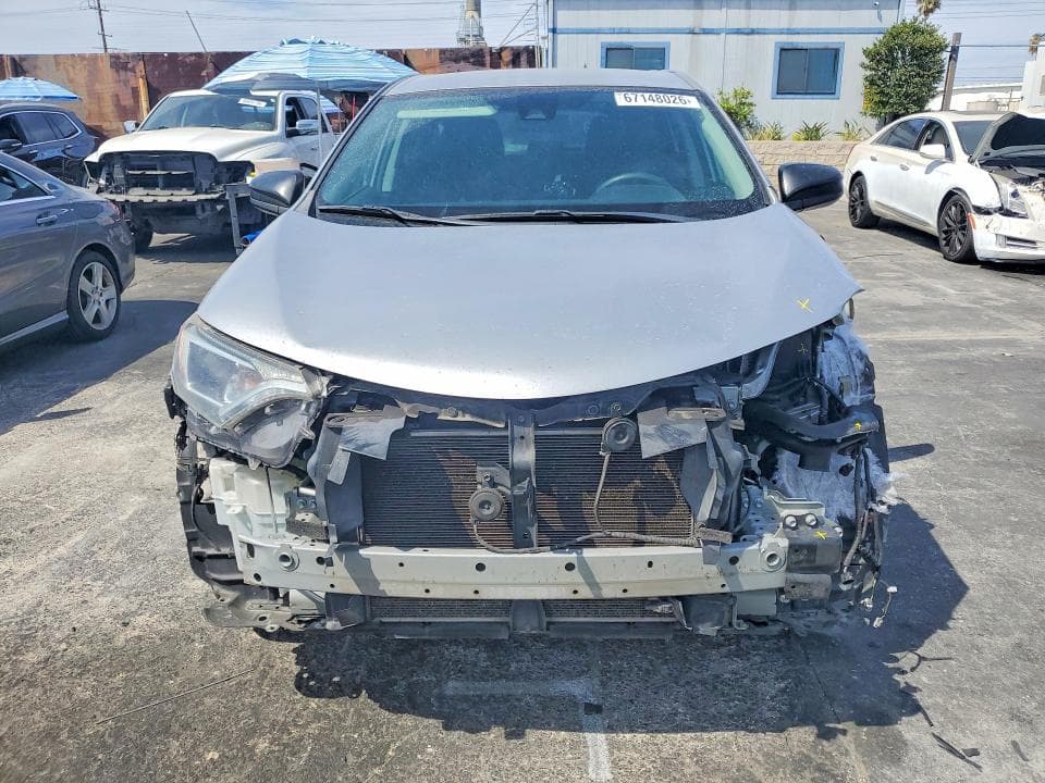 2018 TOYOTA RAV4 LE 5