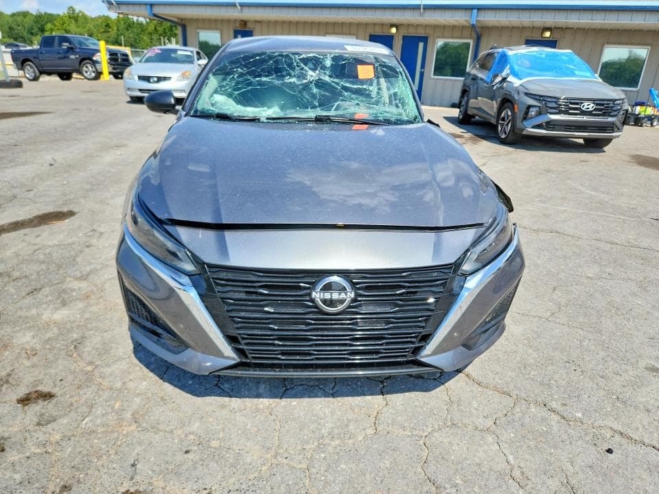 2024 NISSAN ALTIMA S 5