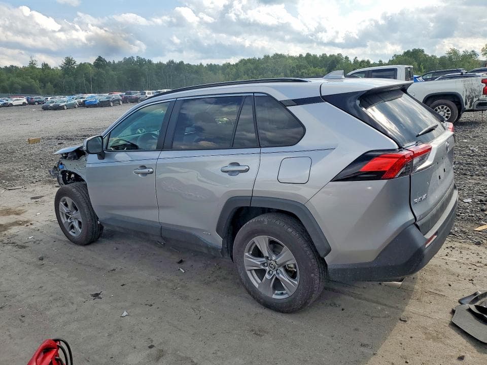 2025 TOYOTA RAV4 LE 2