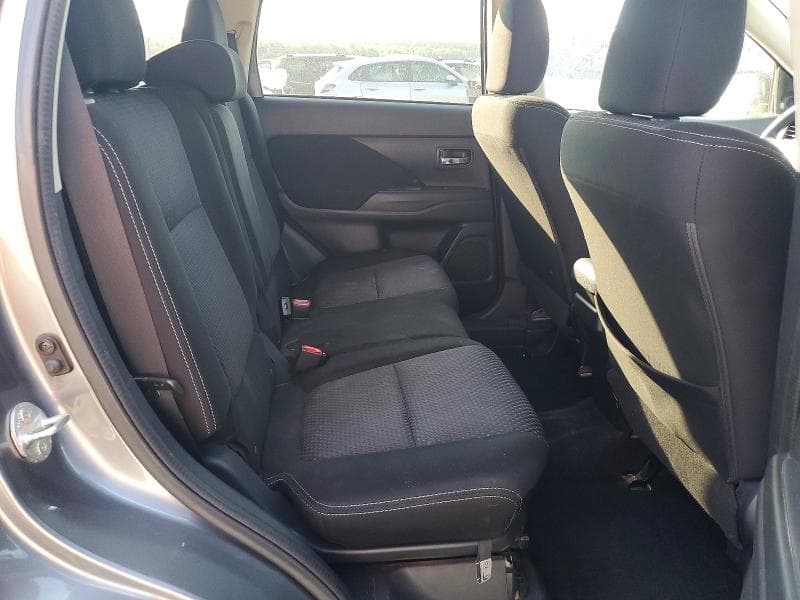 2018 MITSUBISHI OUTLANDER ES 11