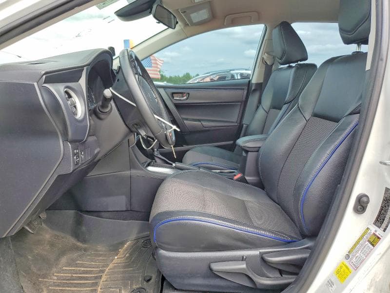 2017 TOYOTA COROLLA SE 7