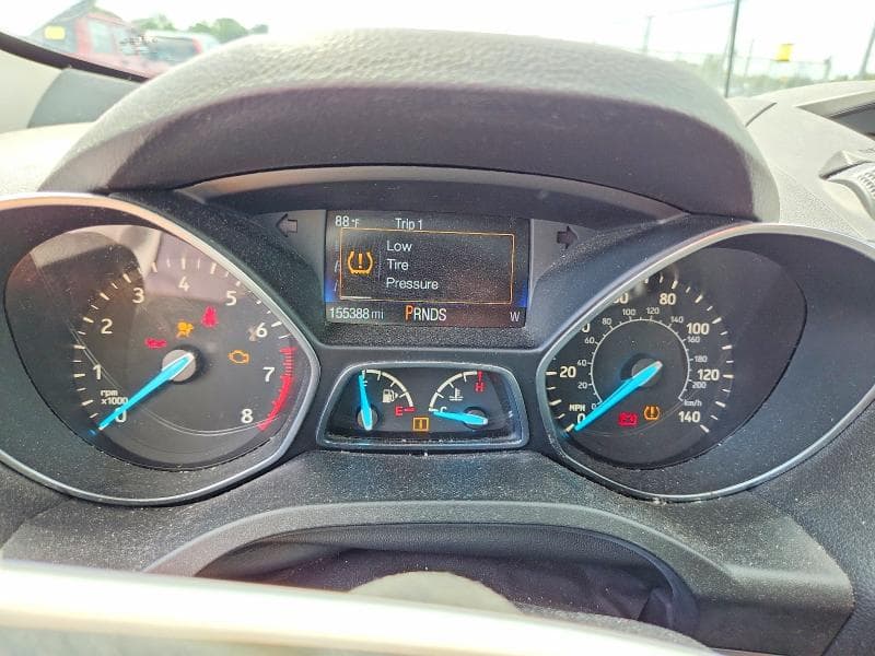 2017 FORD ESCAPE S 9