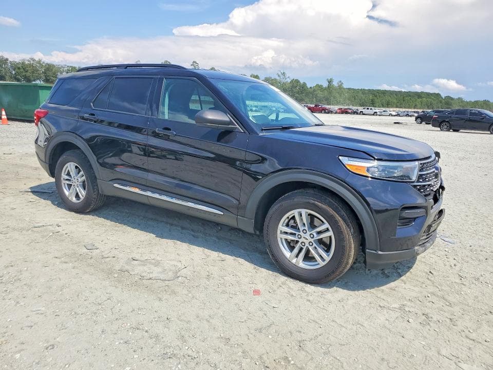 2021 FORD EXPLORER XLT 4