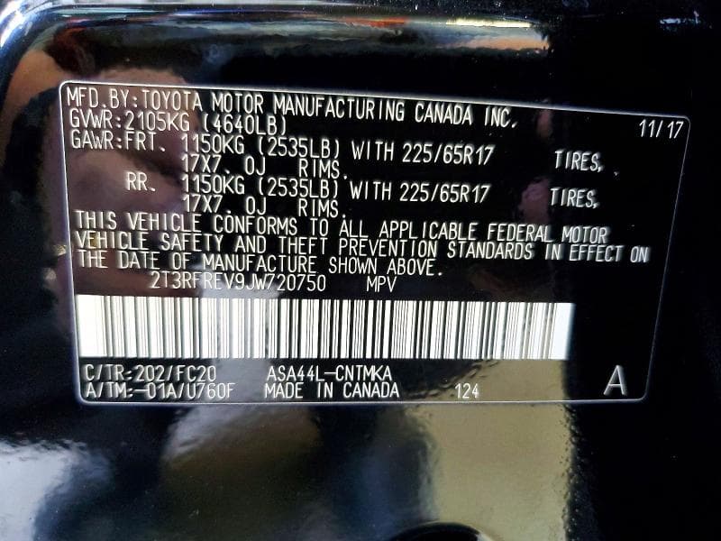 2018 TOYOTA RAV4 XLE 12