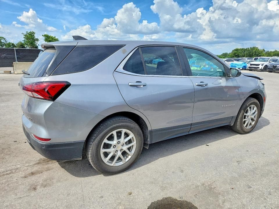 2023 CHEVROLET EQUINOX LT 3