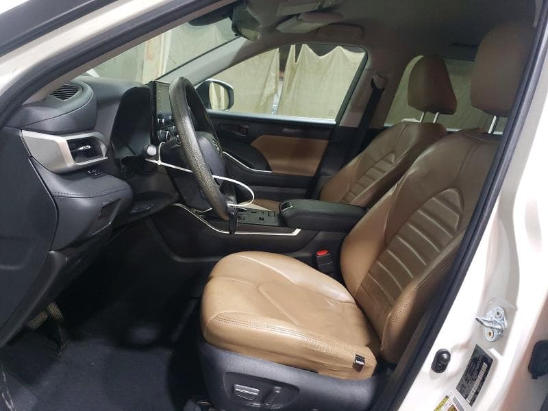 2022 TOYOTA HIGHLANDER L 7