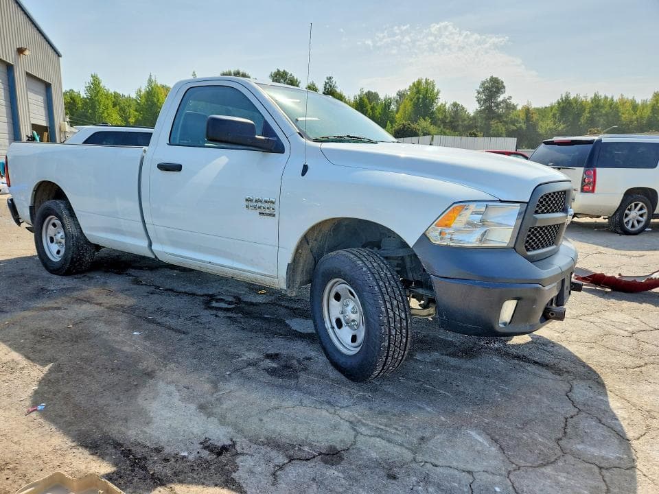 2023 RAM 1500 CLASSIC TRADESMAN 4