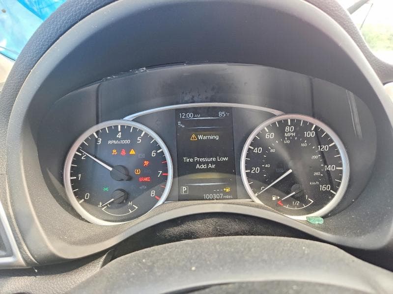 2017 NISSAN SENTRA SL 9