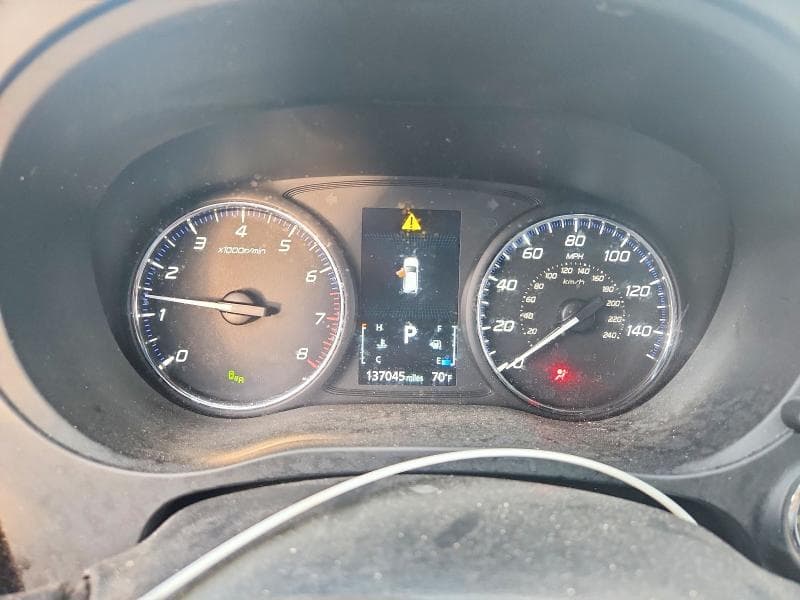 2019 MITSUBISHI OUTLANDER SE 9