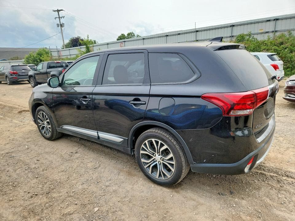 2017 MITSUBISHI OUTLANDER ES 2