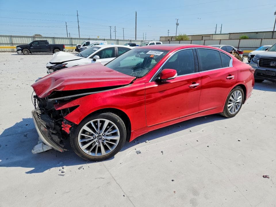 2021 INFINITI Q50 LUXE