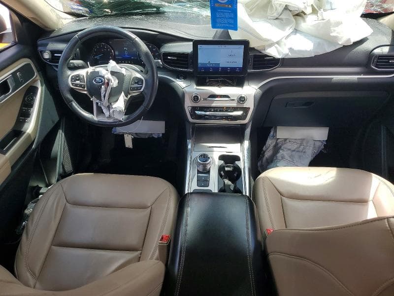 2021 FORD EXPLORER XLT 8