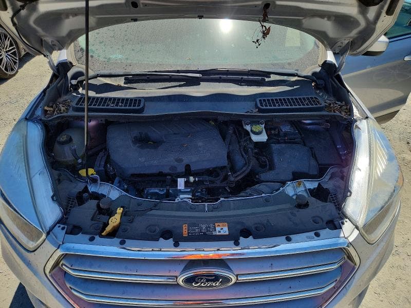 2017 FORD ESCAPE SE 12