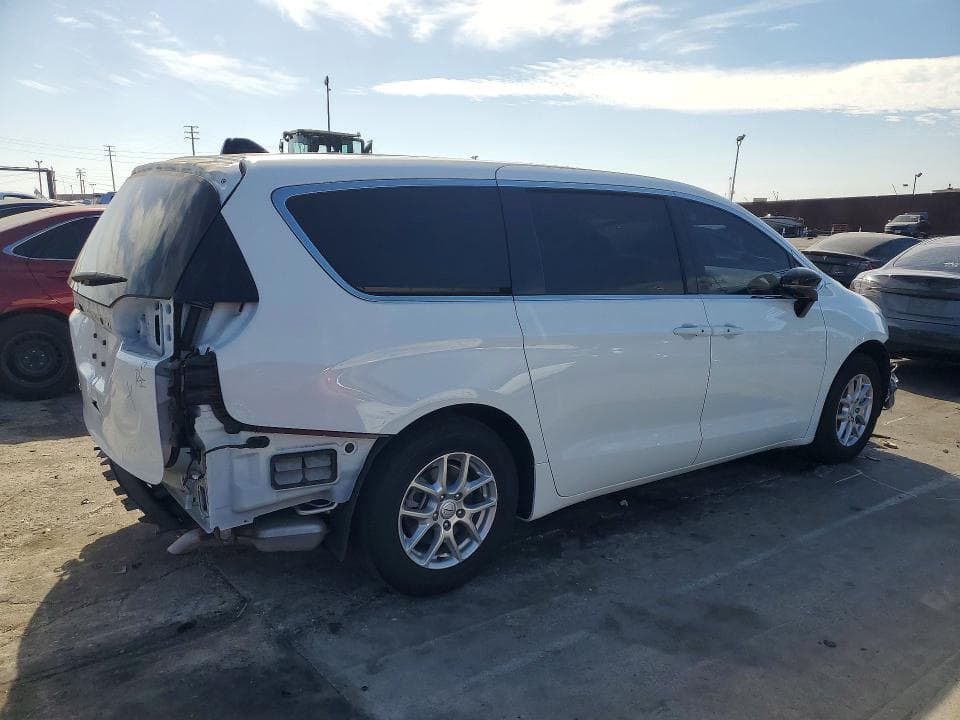 2026 CHRYSLER PACIFICA SELECT 3