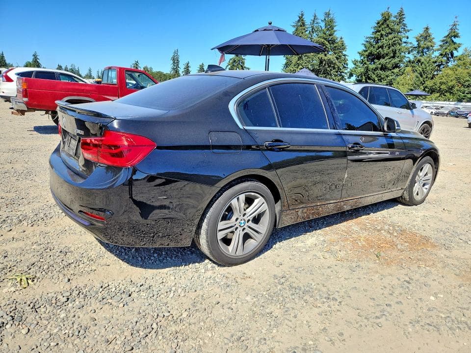 2018 BMW 330 XI 3