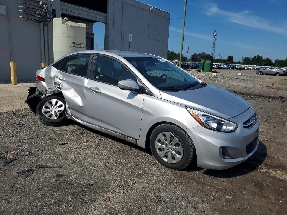 2017 HYUNDAI ACCENT SE 4