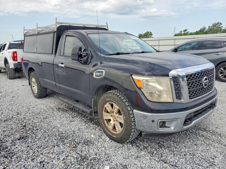 2017 NISSAN TITAN SV 4
