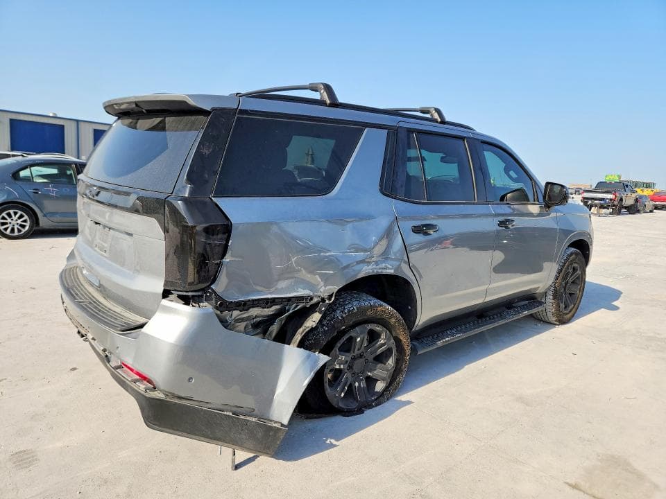 2025 CHEVROLET TAHOE K1500 Z71 3