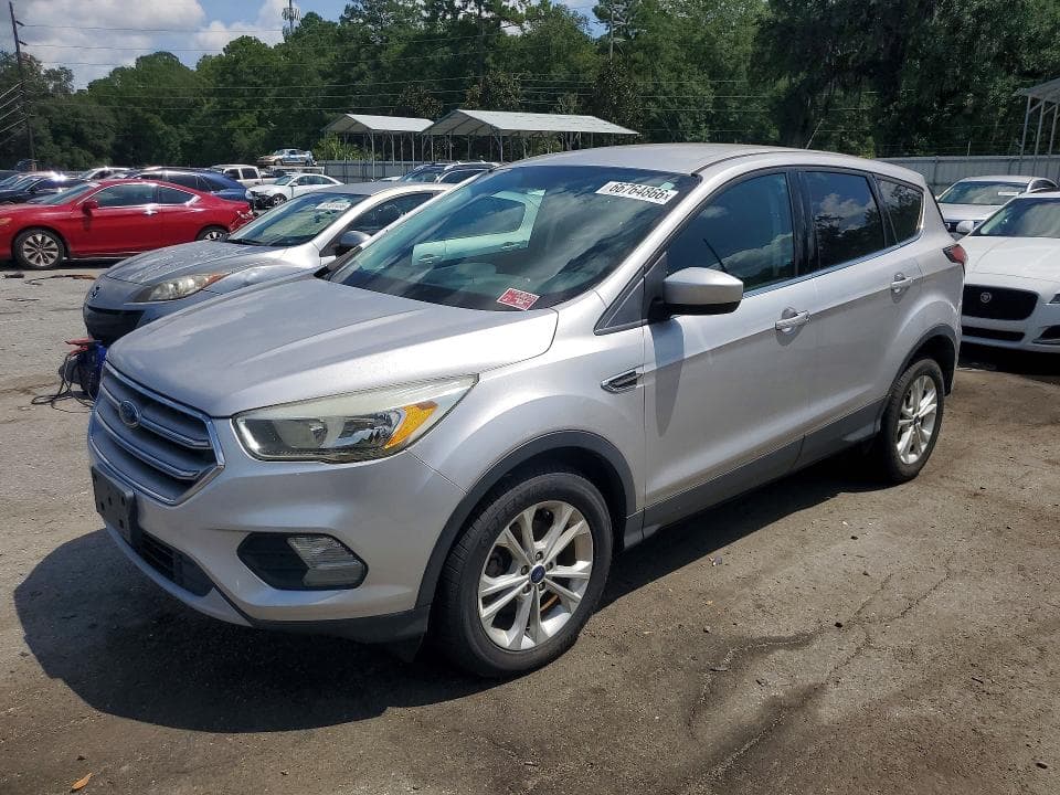2017 FORD ESCAPE SE - 1