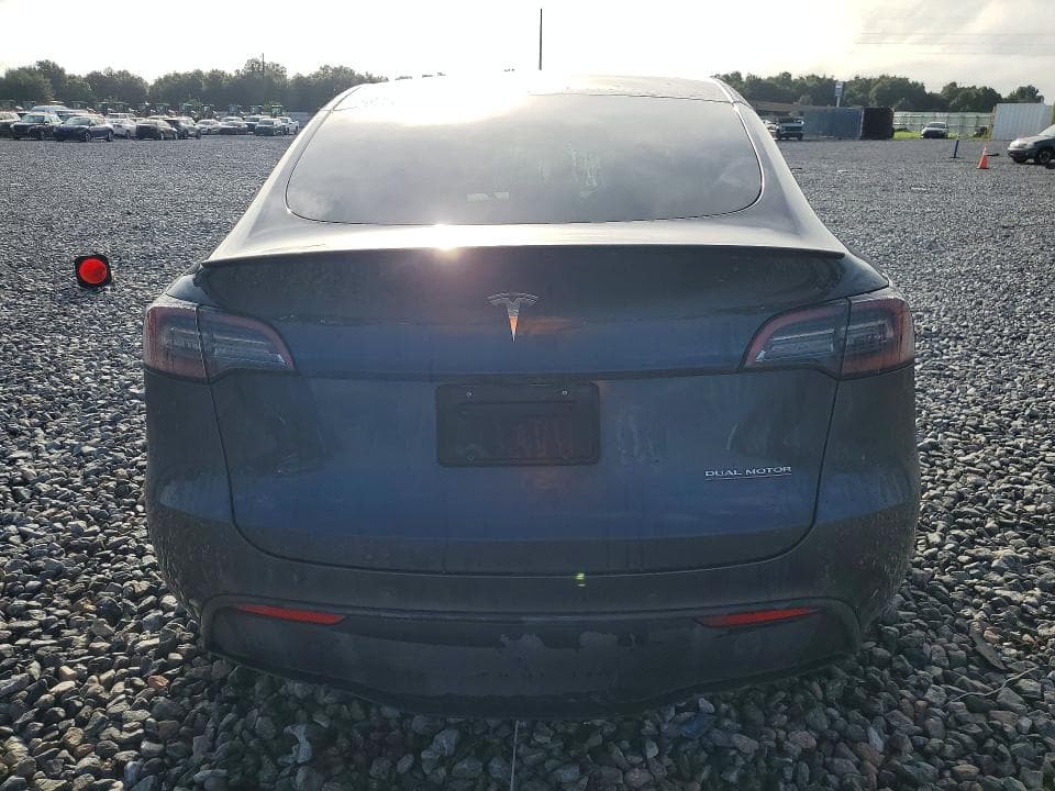2021 TESLA MODEL Y 6