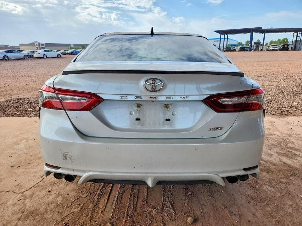 2018 TOYOTA CAMRY XSE V6 6