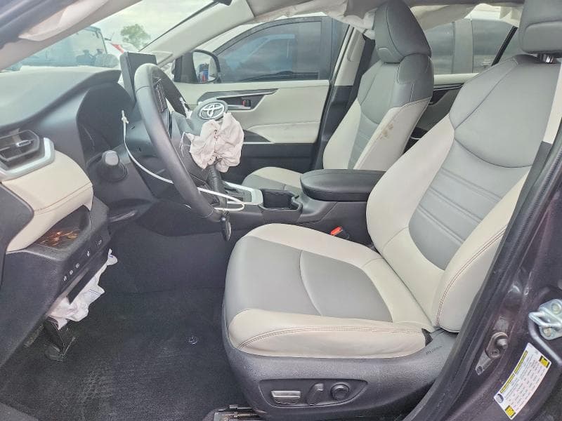 2024 TOYOTA RAV4 XLE PREMIUM 7