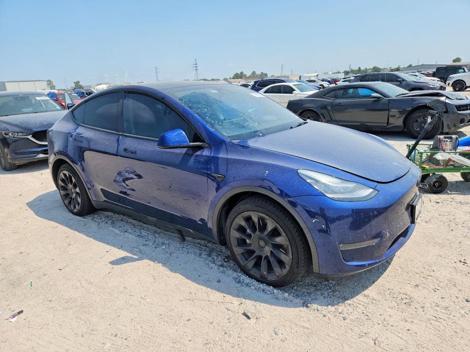 2022 TESLA MODEL  Y 4