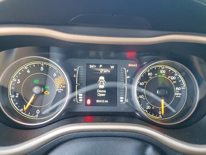 2018 JEEP CHEROKEE LATITUDE 9