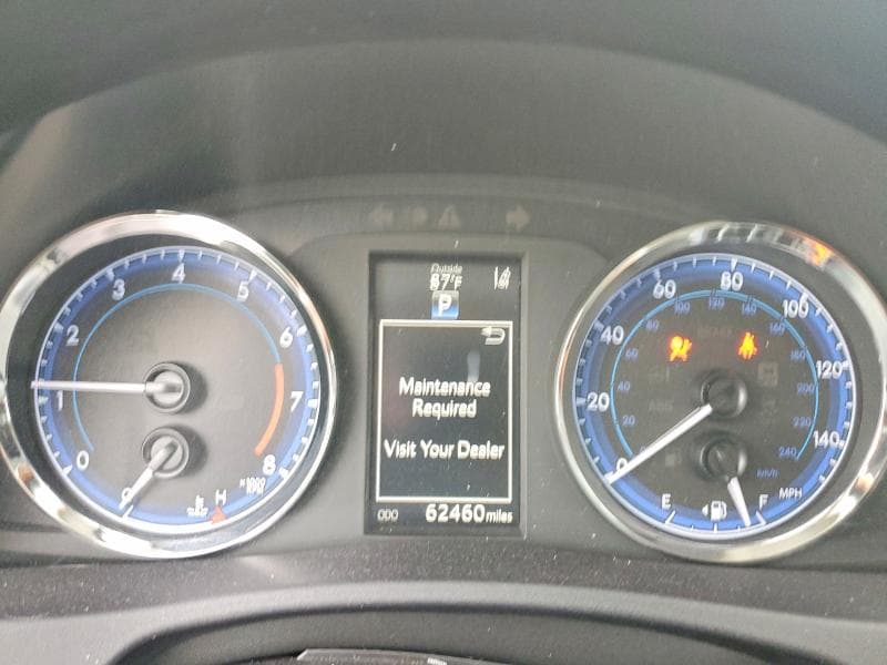 2019 TOYOTA COROLLA XSE 9