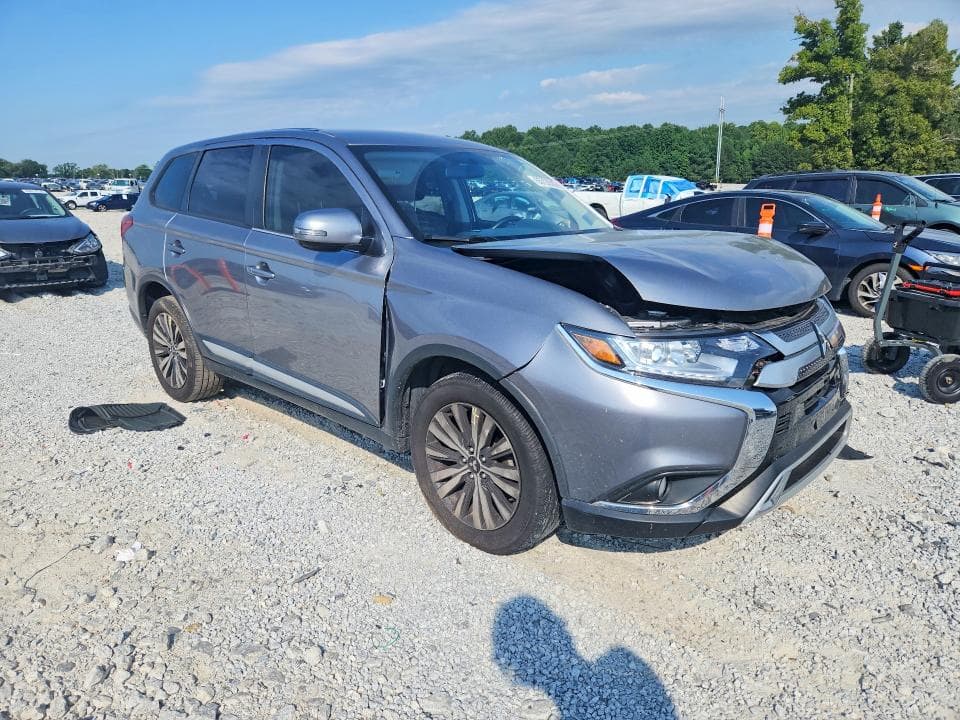 2019 MITSUBISHI OUTLANDER SE 4