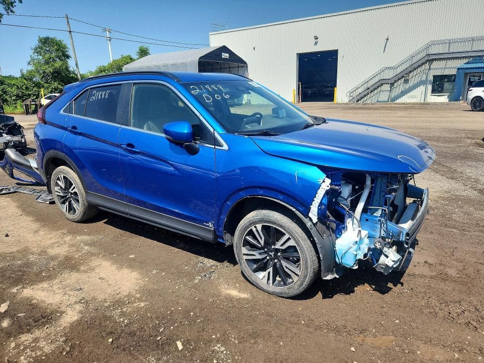 2023 MITSUBISHI ECLIPSE CROSS LE 4