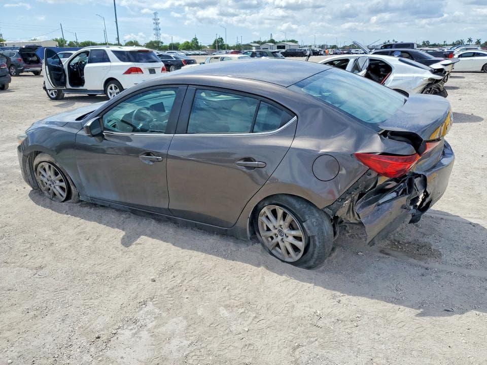 2017 MAZDA 3 SPORT 2