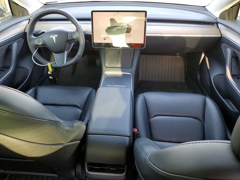 2023 TESLA MODEL 3 8