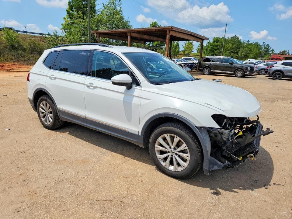 2018 VOLKSWAGEN TIGUAN SE 4