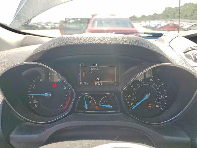 2017 FORD ESCAPE SE 9