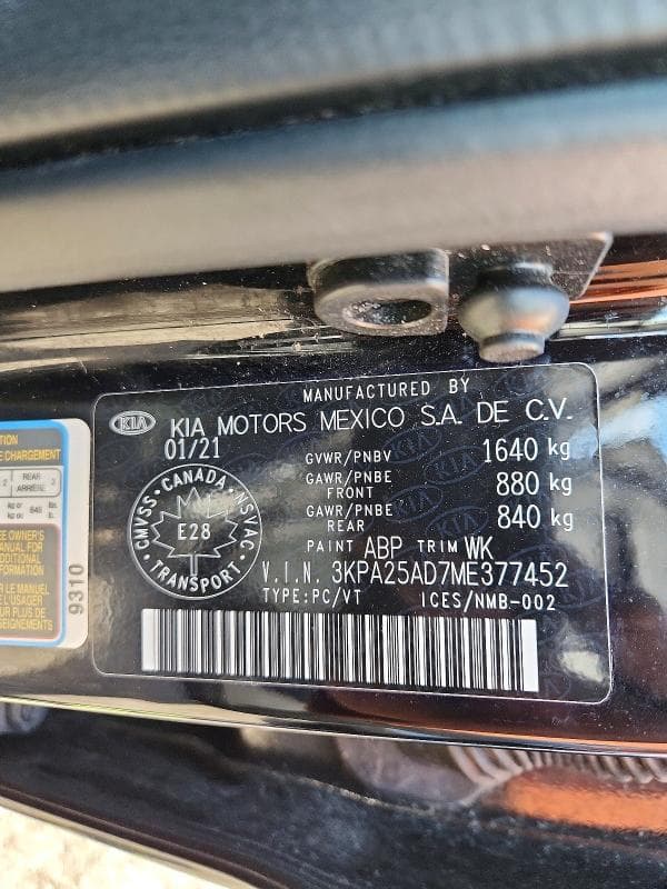 2021 KIA RIO S 12