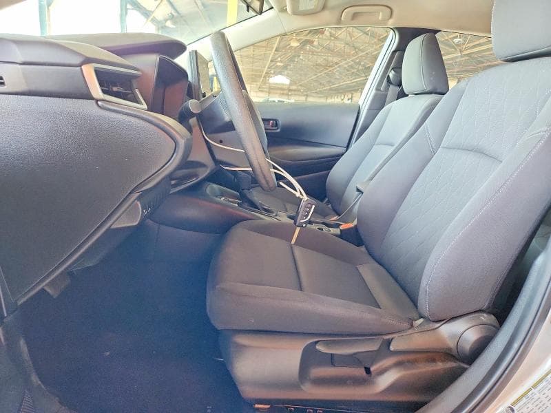 2024 TOYOTA COROLLA LE 7