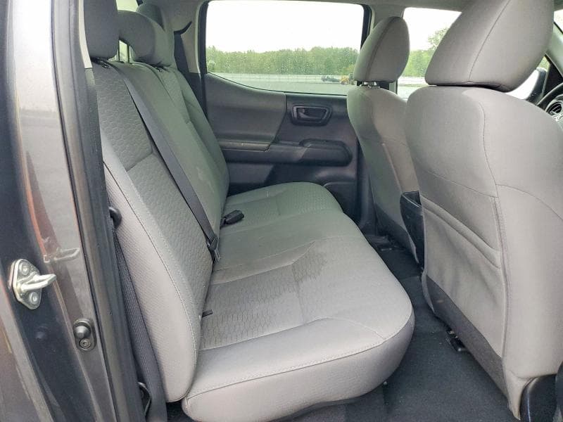 2017 TOYOTA TACOMA SR V6 10
