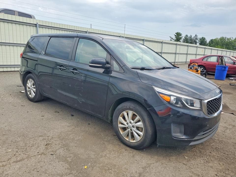 2017 KIA SEDONA LX 4